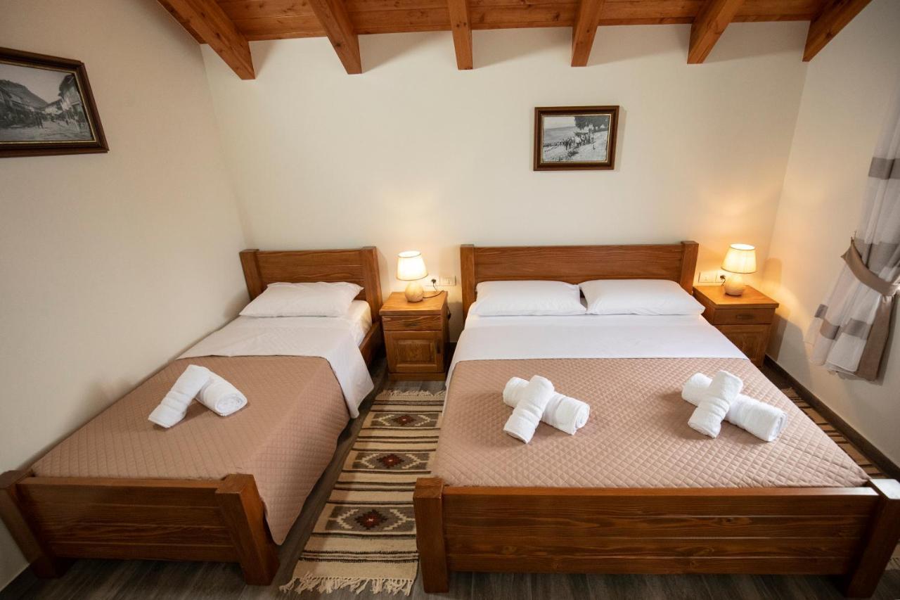 Xhuli Guesthouse Shkodër Extérieur photo