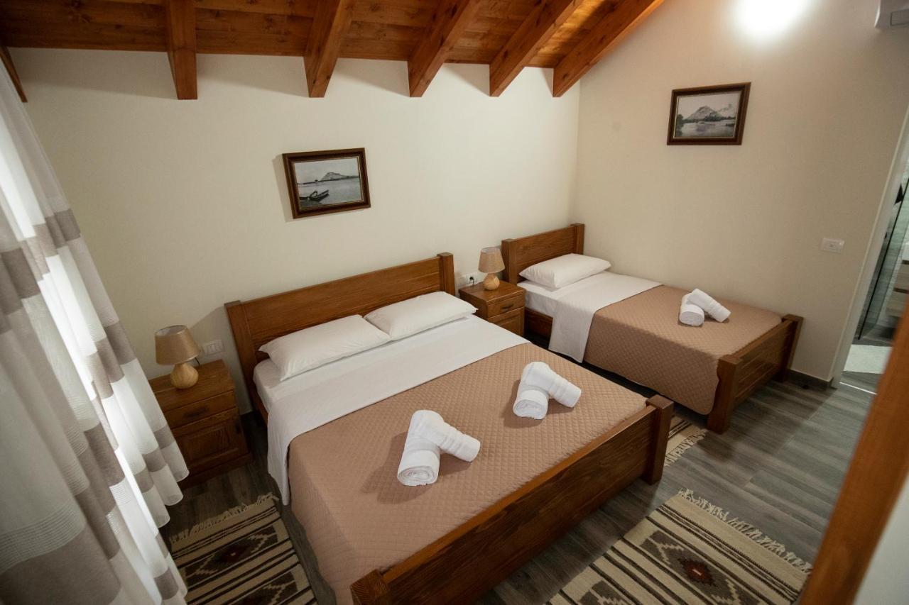 Xhuli Guesthouse Shkodër Extérieur photo